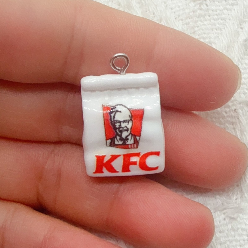 10pcs cartoon resin food bag k - Food & Snacks Colouring Book recension och pris